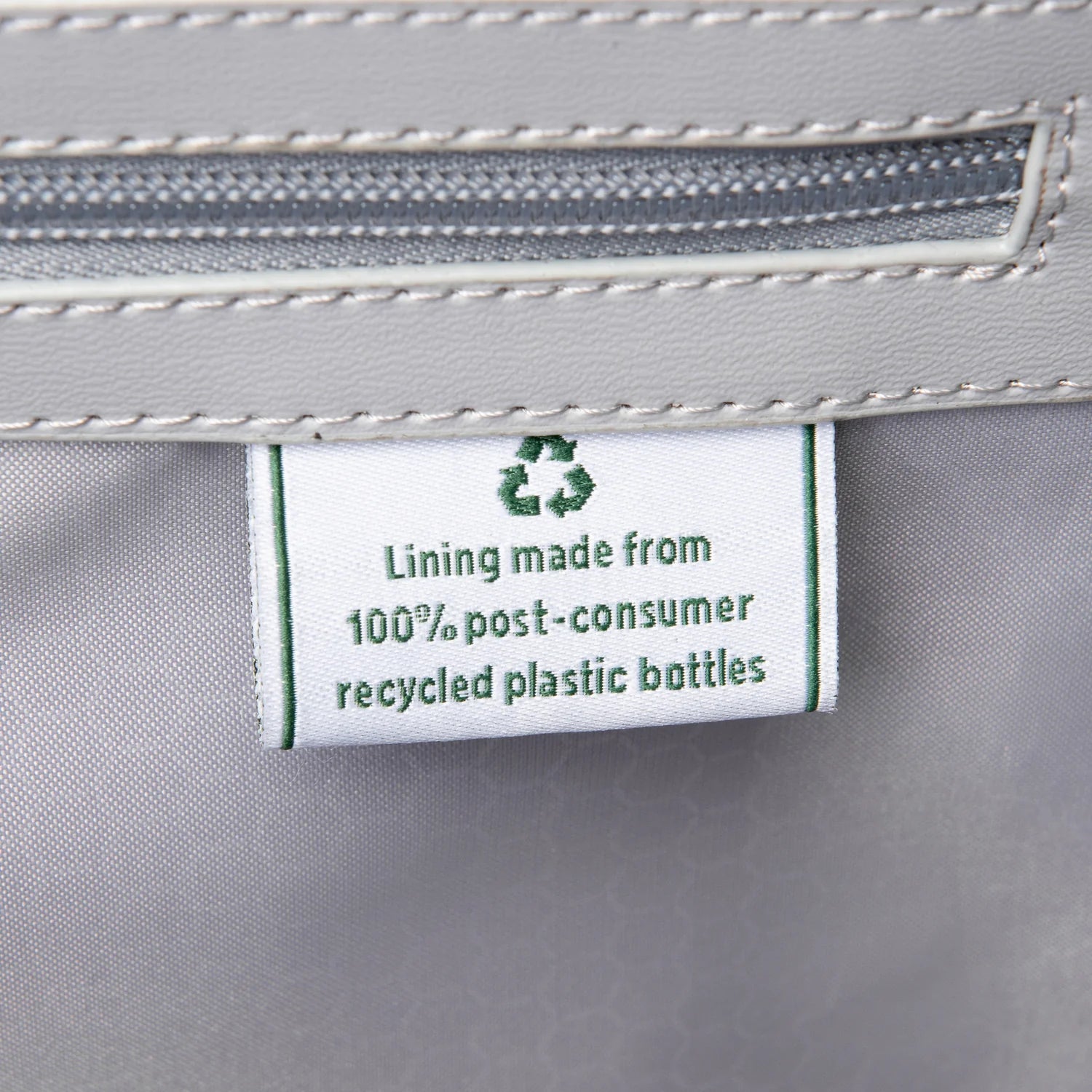 TRAVELPRO MAXLITE 5 DROP-BOTTOM WEEKENDER