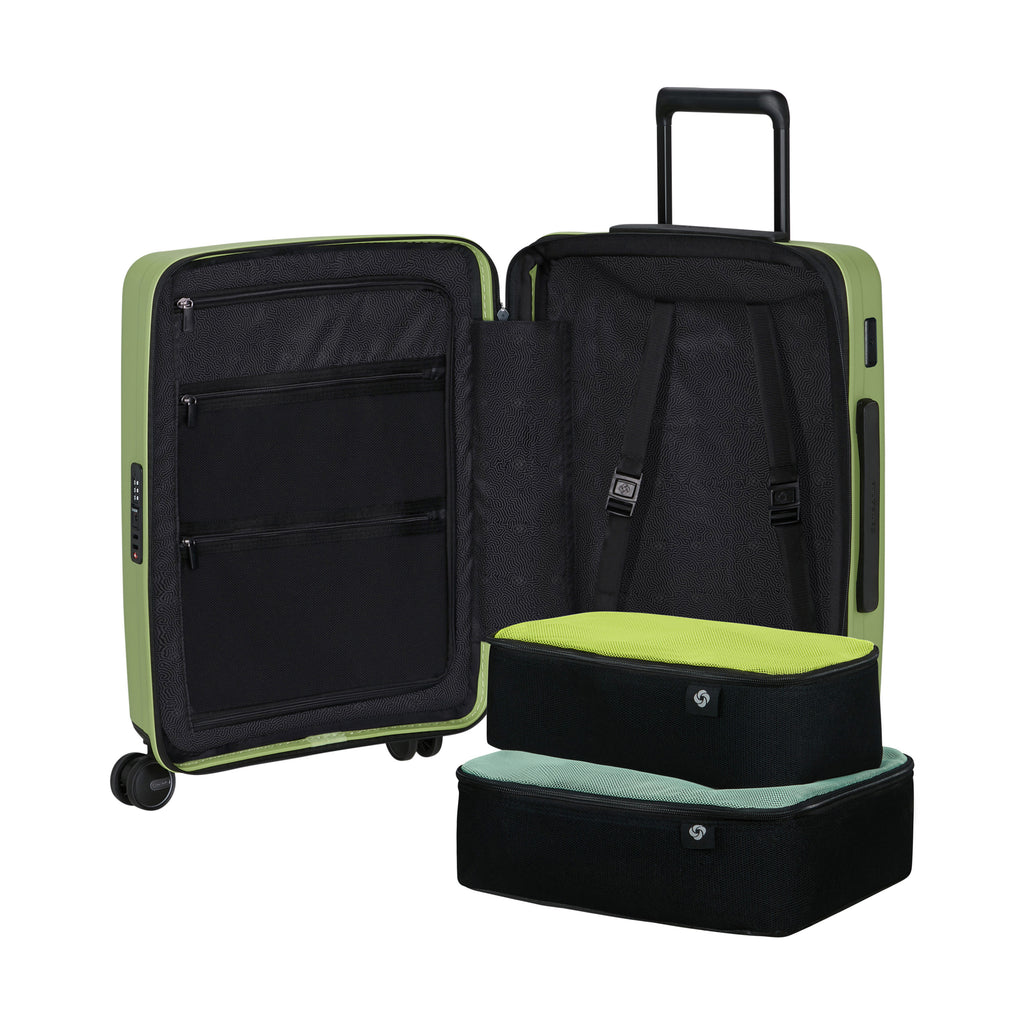 Samsonite RestackD Spinner Carry On