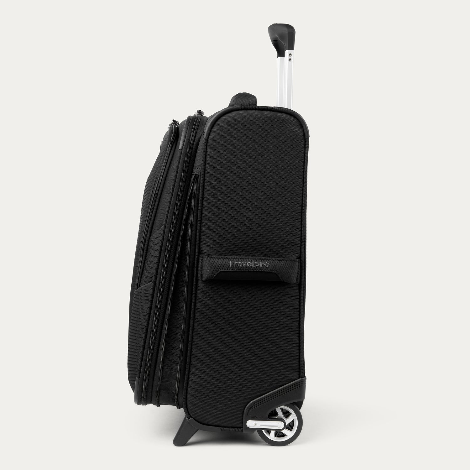 TRAVELPRO MAXLITE 5 20" INTERNATIONAL CARRY-ON EXPANDABLE ROLLABOARD