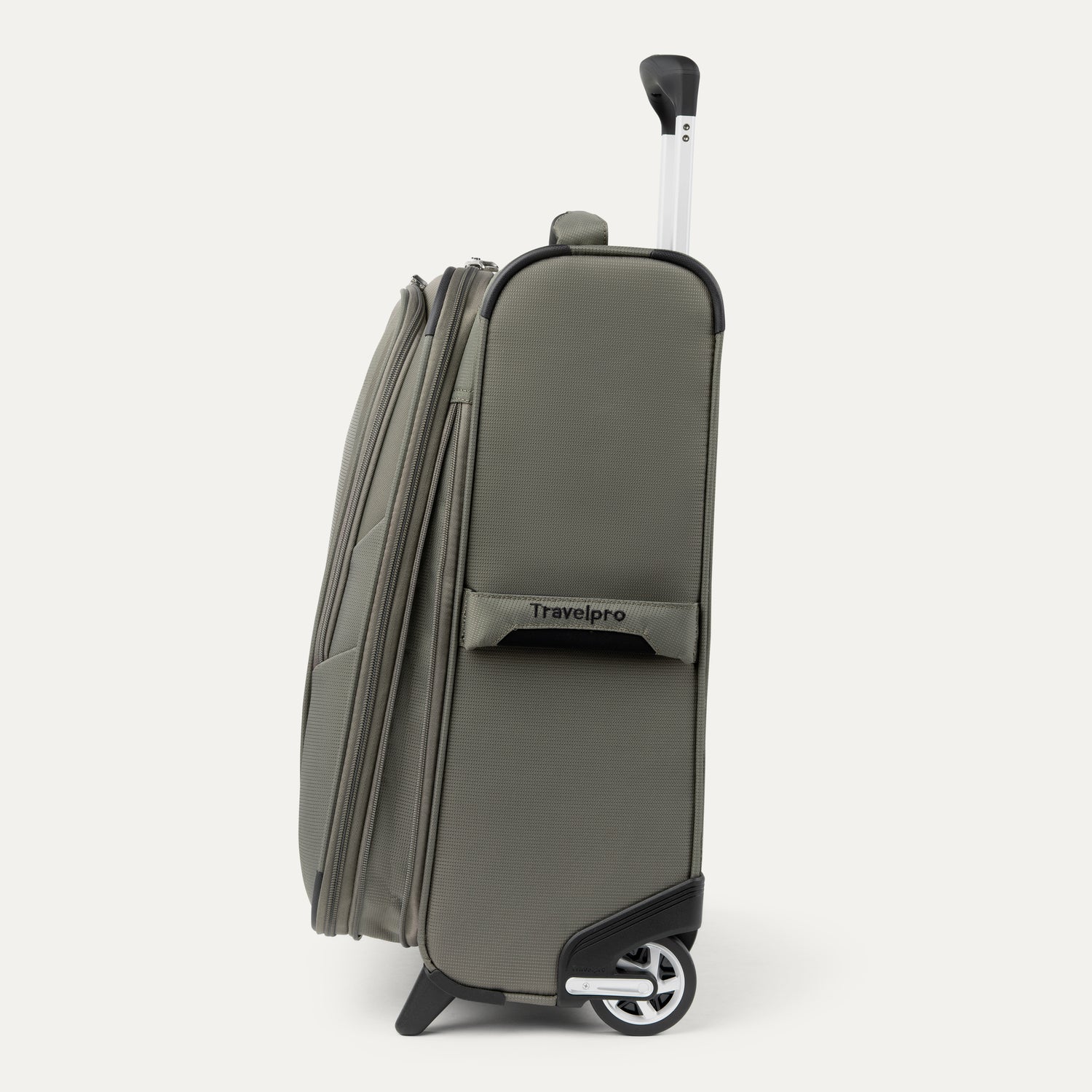 TRAVELPRO MAXLITE 5 20" INTERNATIONAL CARRY-ON EXPANDABLE ROLLABOARD