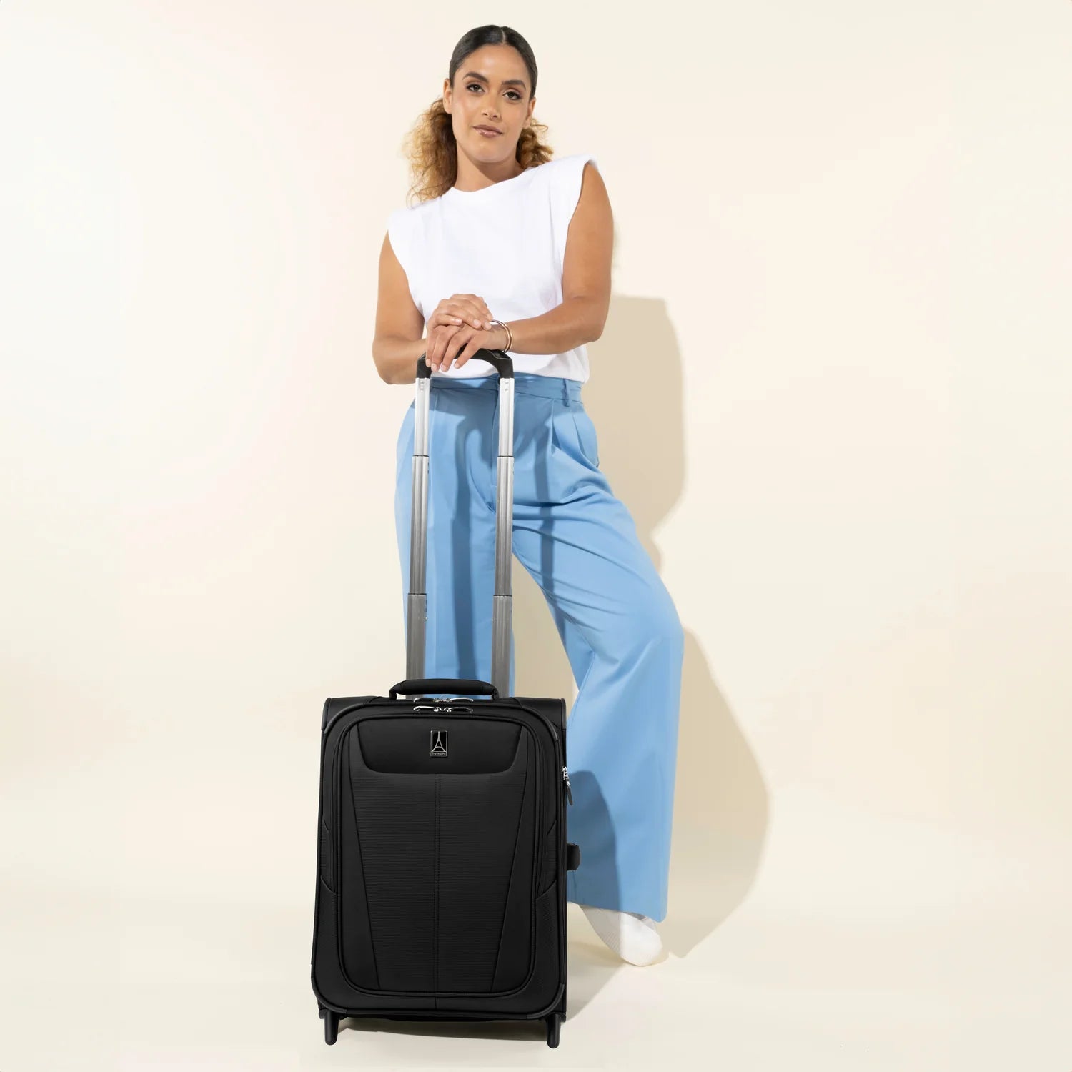 TRAVELPRO MAXLITE 5 20" INTERNATIONAL CARRY-ON EXPANDABLE ROLLABOARD