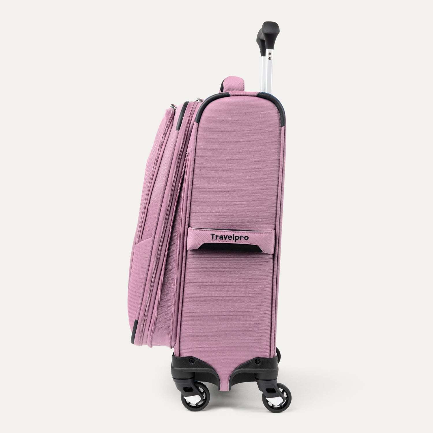 TRAVELPRO MAXLITE 5 COMPACT CARRY-ON EXPANDABLE SPINNER