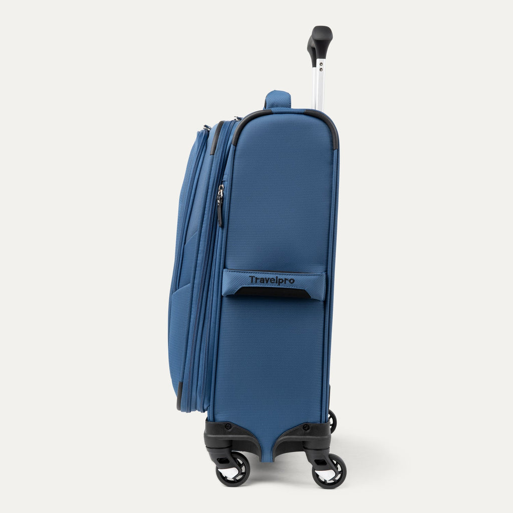 TRAVELPRO MAXLITE 5 COMPACT CARRY-ON EXPANDABLE SPINNER