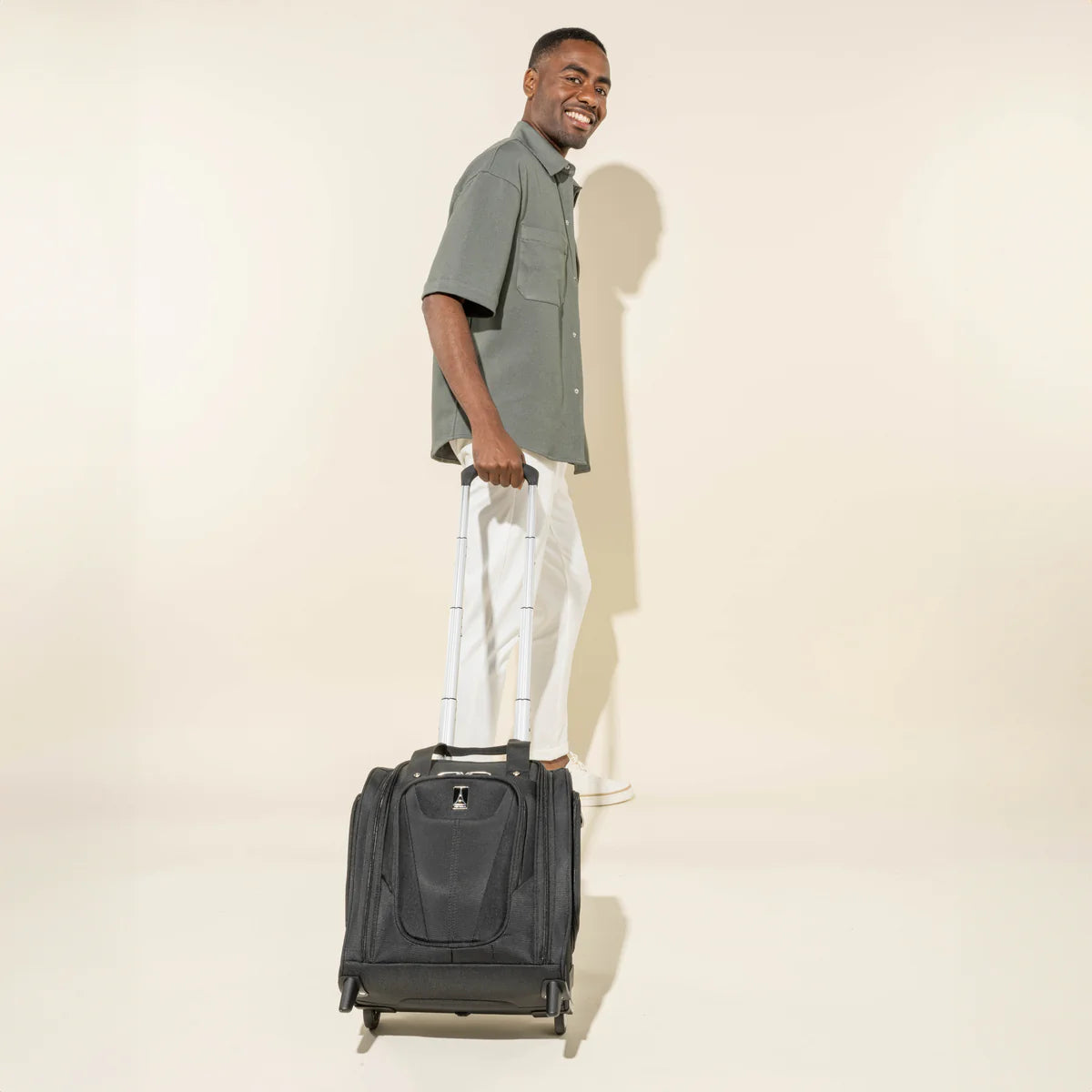 TRAVELPRO MAXLITE 5 CARRY-ON ROLLING UNDERSEAT BAG