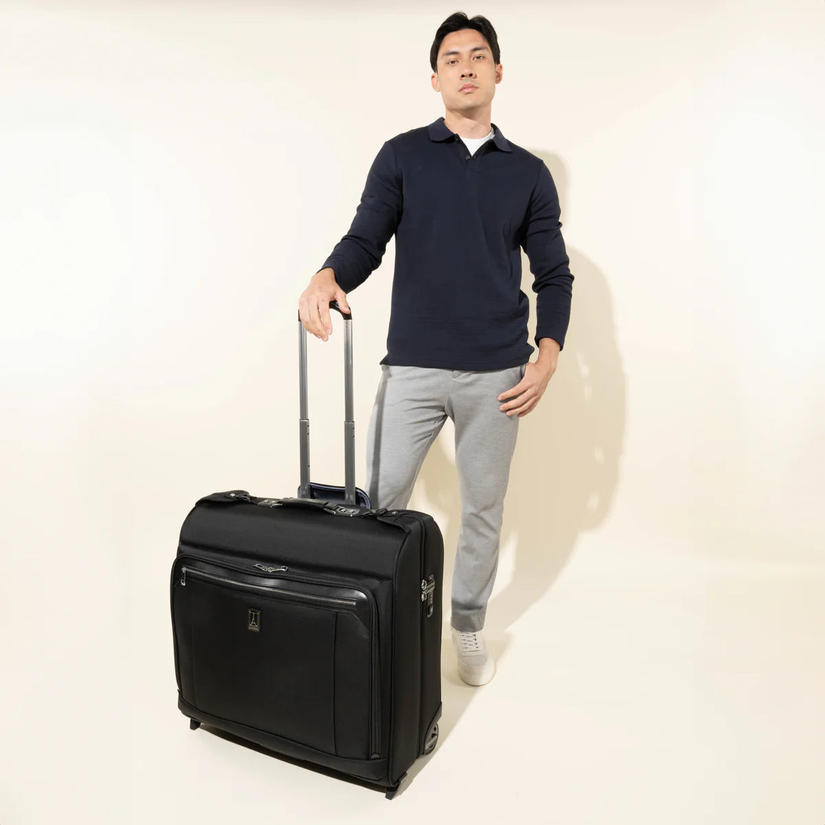 TRAVELPRO PLATINUM® ELITE 50" ROLLING GARMENT BAG