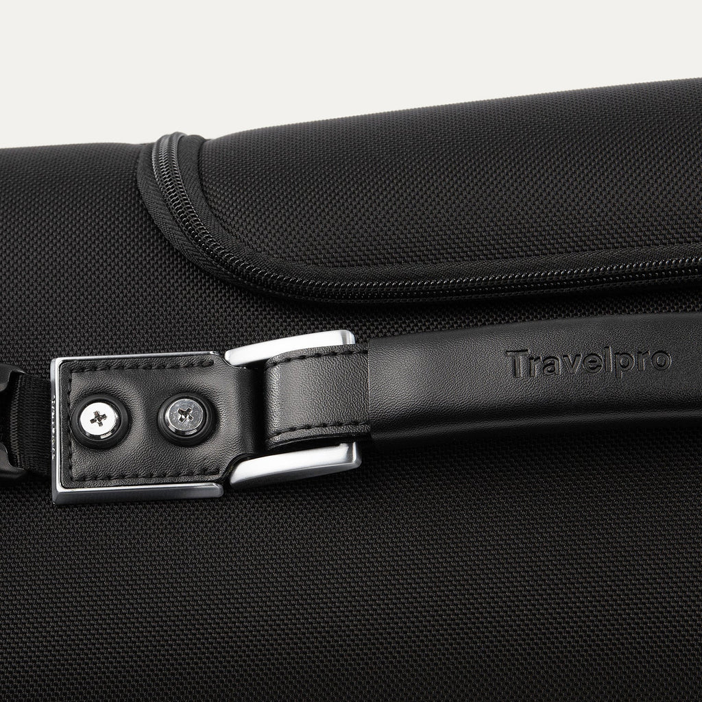 TRAVELPRO PLATINUM® ELITE 50" ROLLING GARMENT BAG