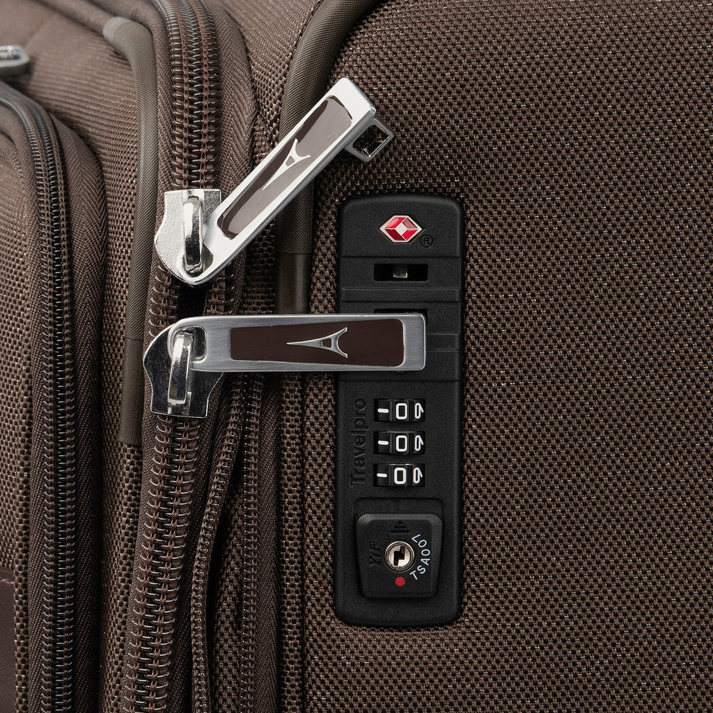 TRAVELPRO PLATINUM® ELITE 25" EXPANDABLE SPINNER