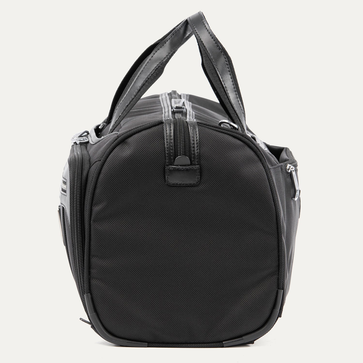 TRAVELPRO PLATINUM® ELITE REGIONAL CARRY-ON DUFFLE