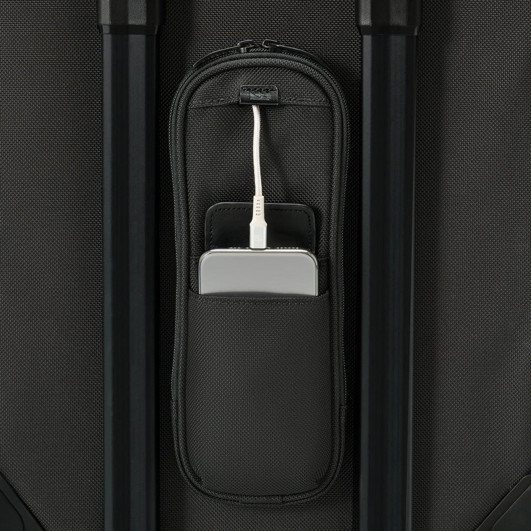 BRIGGS & RILEY Baseline Compact 19" Carry-On Expandable Spinner