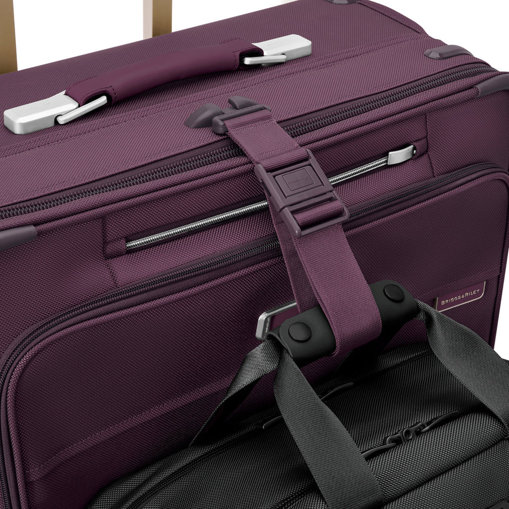 BRIGGS & RILEY Baseline Global Carry-On Expandable Spinner