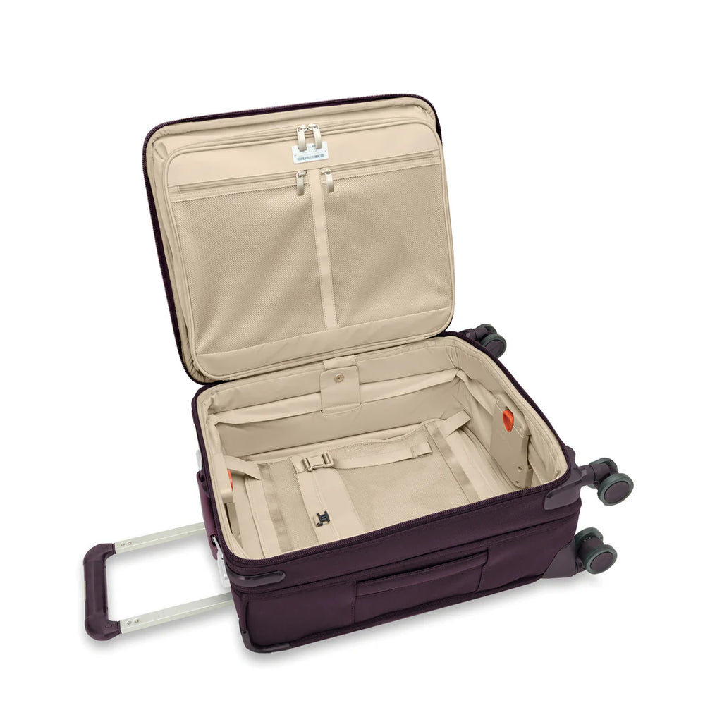 BRIGGS & RILEY Baseline Global Carry-On Expandable Spinner
