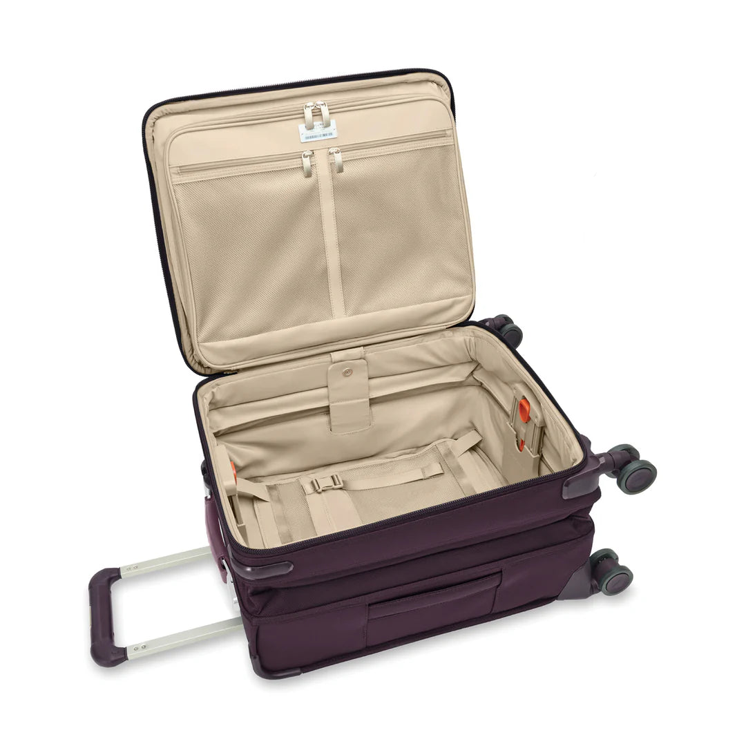 BRIGGS & RILEY Baseline Global Carry-On Expandable Spinner
