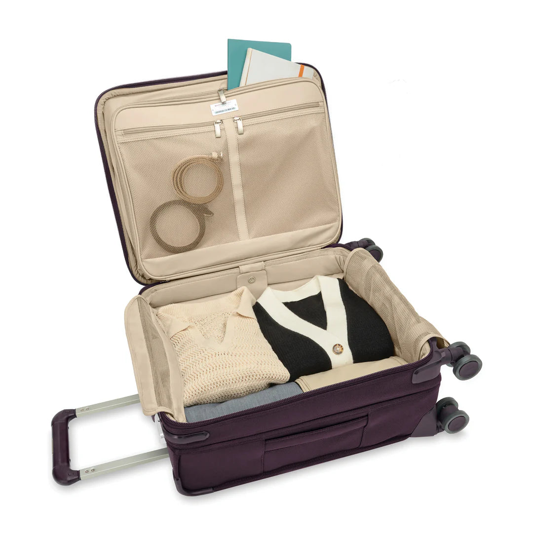 BRIGGS & RILEY Baseline Global Carry-On Expandable Spinner