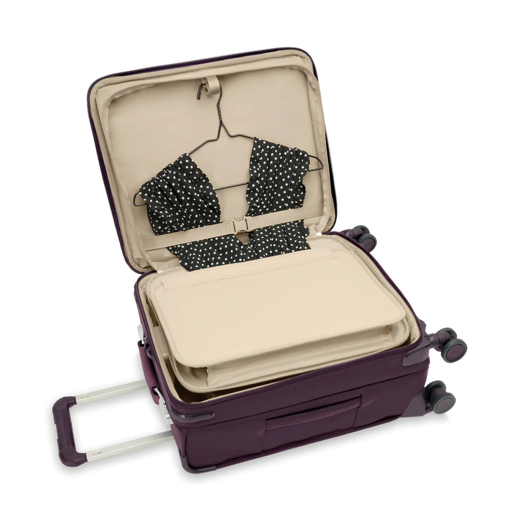 BRIGGS & RILEY Baseline Global Carry-On Expandable Spinner