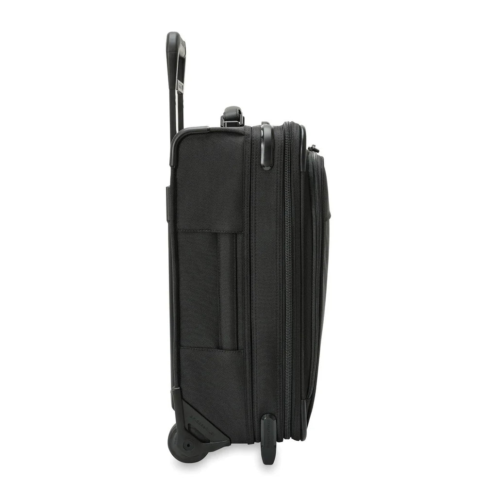 BRIGGS & RILEY Baseline Global 2-Wheel Expandable Carry On