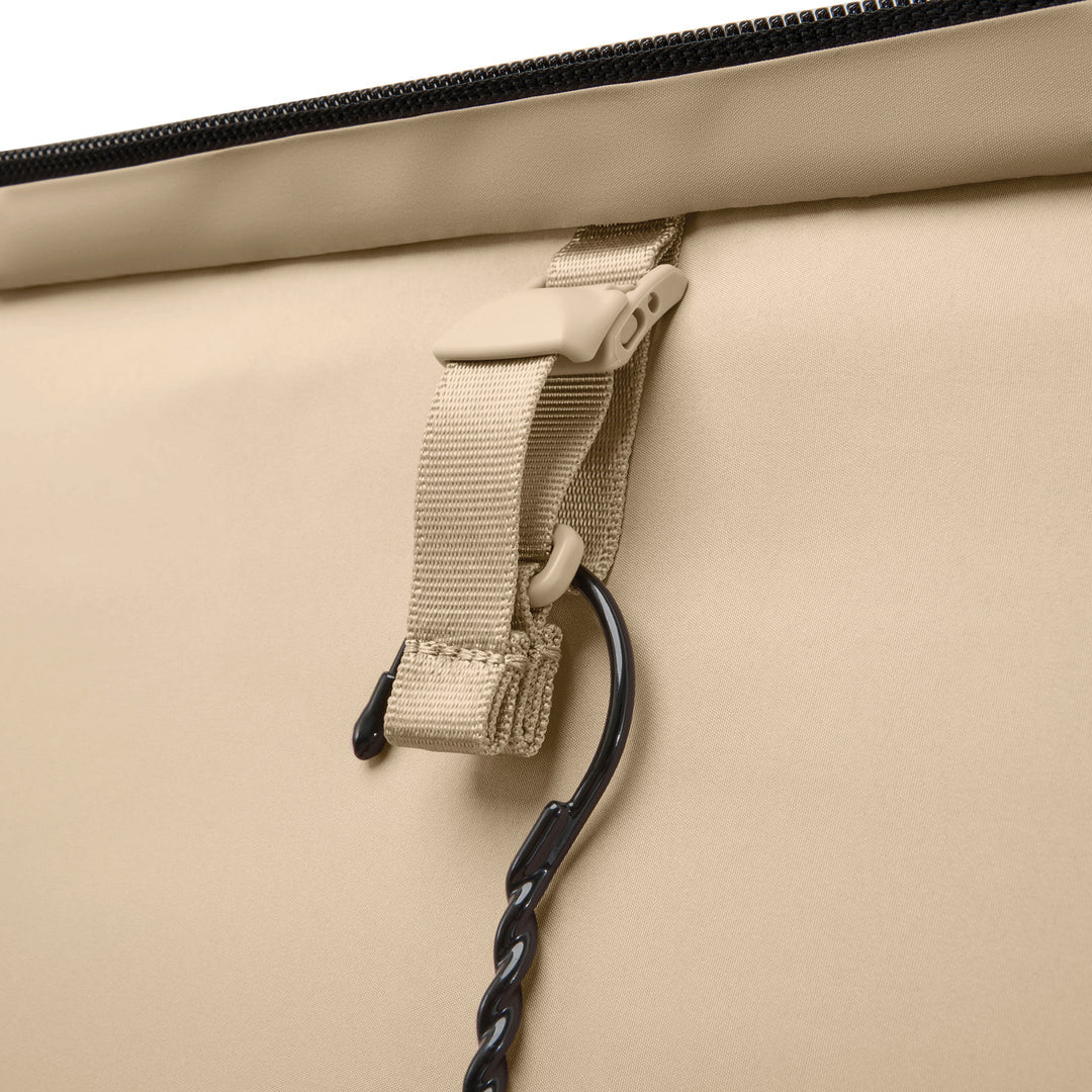 BRIGGS & RILEY Baseline Global 2-Wheel Expandable Carry On