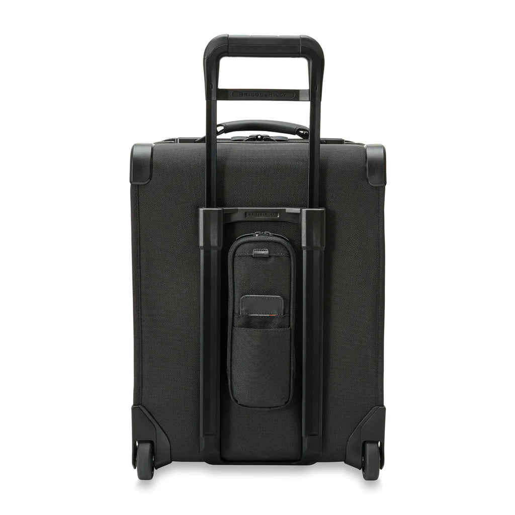 BRIGGS & RILEY Baseline Global 2-Wheel Expandable Carry On