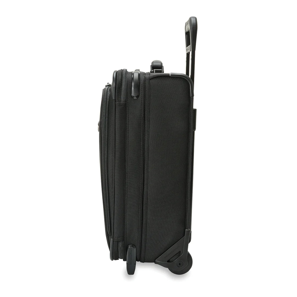 BRIGGS & RILEY Baseline Global 2-Wheel Expandable Carry On