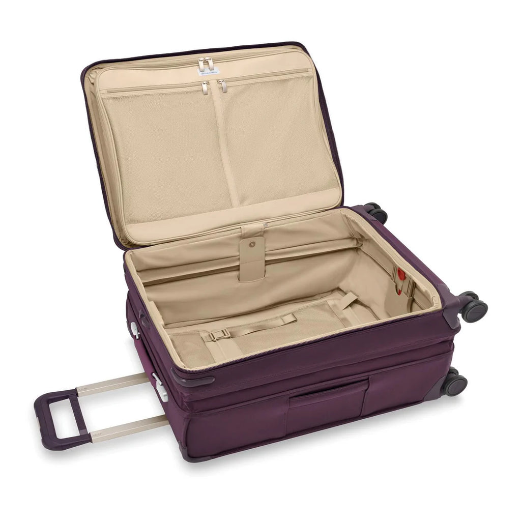 BRIGGS & RILEY Baseline Medium Expandable Spinner