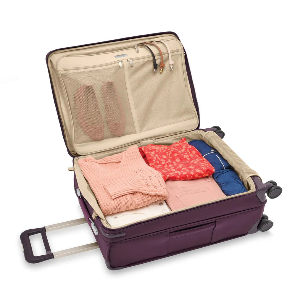 BRIGGS & RILEY Baseline Medium Expandable Spinner