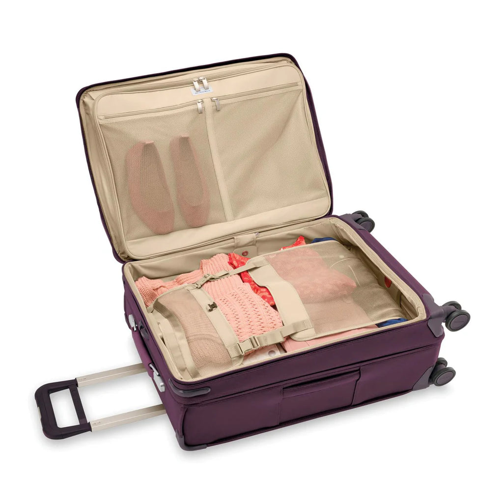 BRIGGS & RILEY Baseline Medium Expandable Spinner