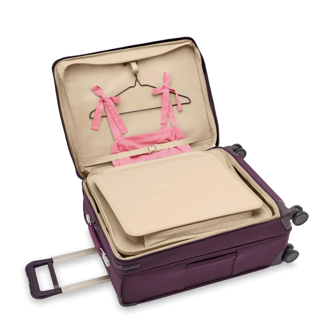 BRIGGS & RILEY Baseline Medium Expandable Spinner