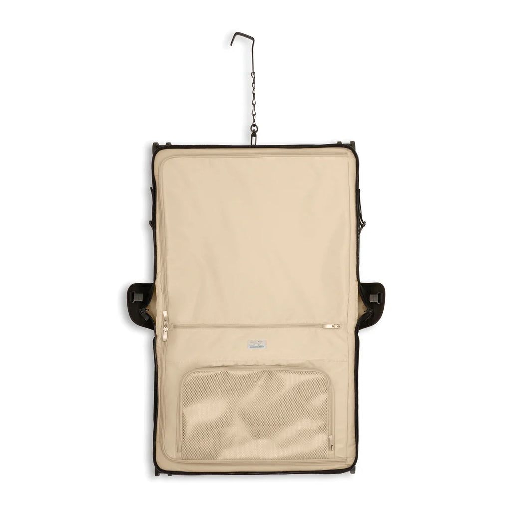 BRIGGS & RILEY Baseline Wide Carry-On Garment Spinner