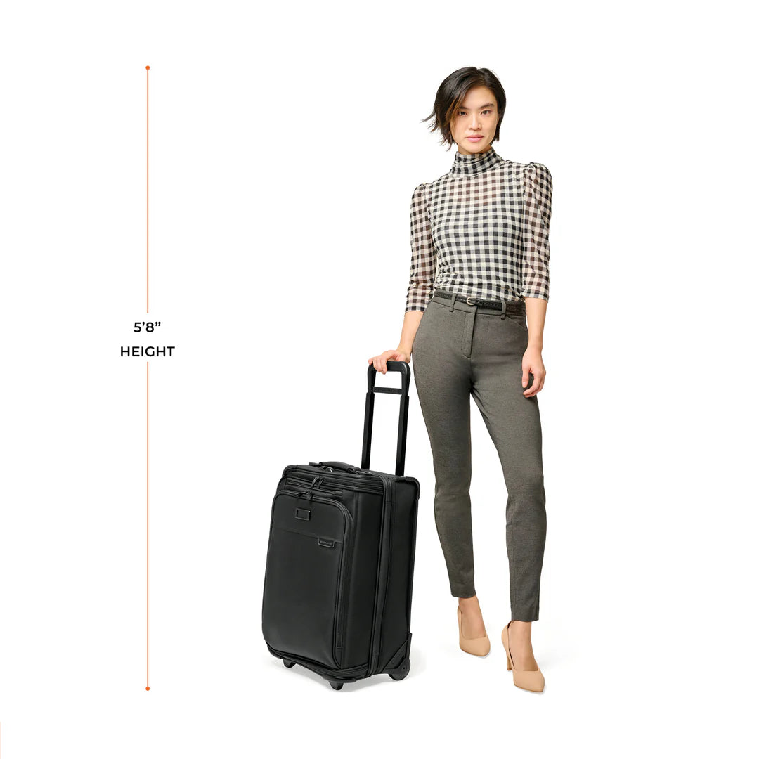 BRIGGS & RILEY Baseline 22" Carry-On 2-Wheel Garment Bag