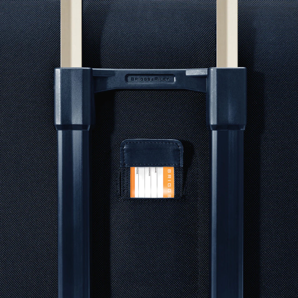 BRIGGS & RILEY Baseline Deluxe Wardrobe Spinner