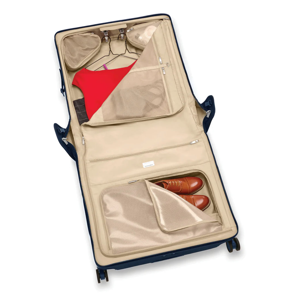 BRIGGS & RILEY Baseline Deluxe Wardrobe Spinner