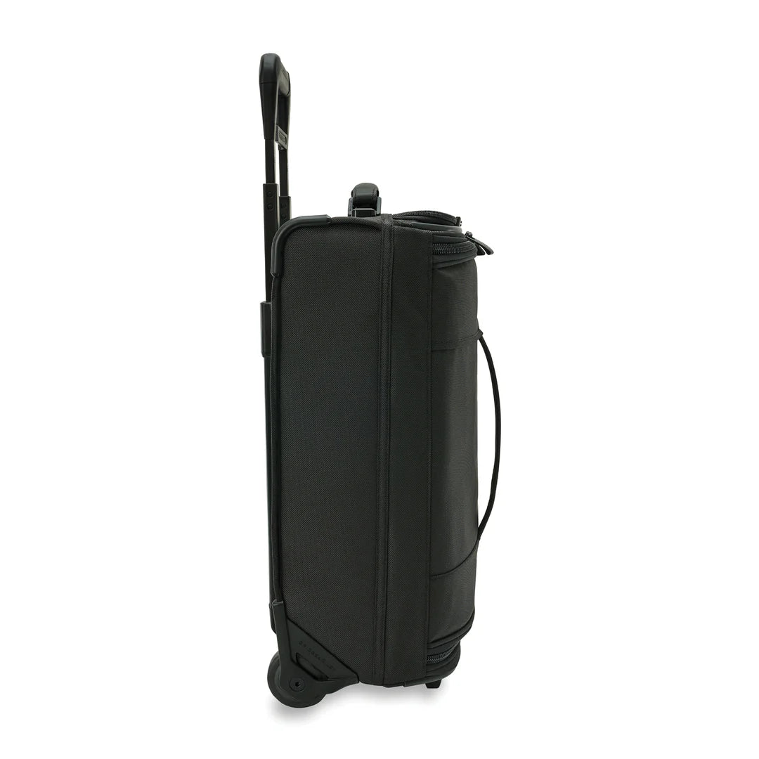 BRIGGS & RILEY Baseline Global 2-Wheel Carry-On Duffle