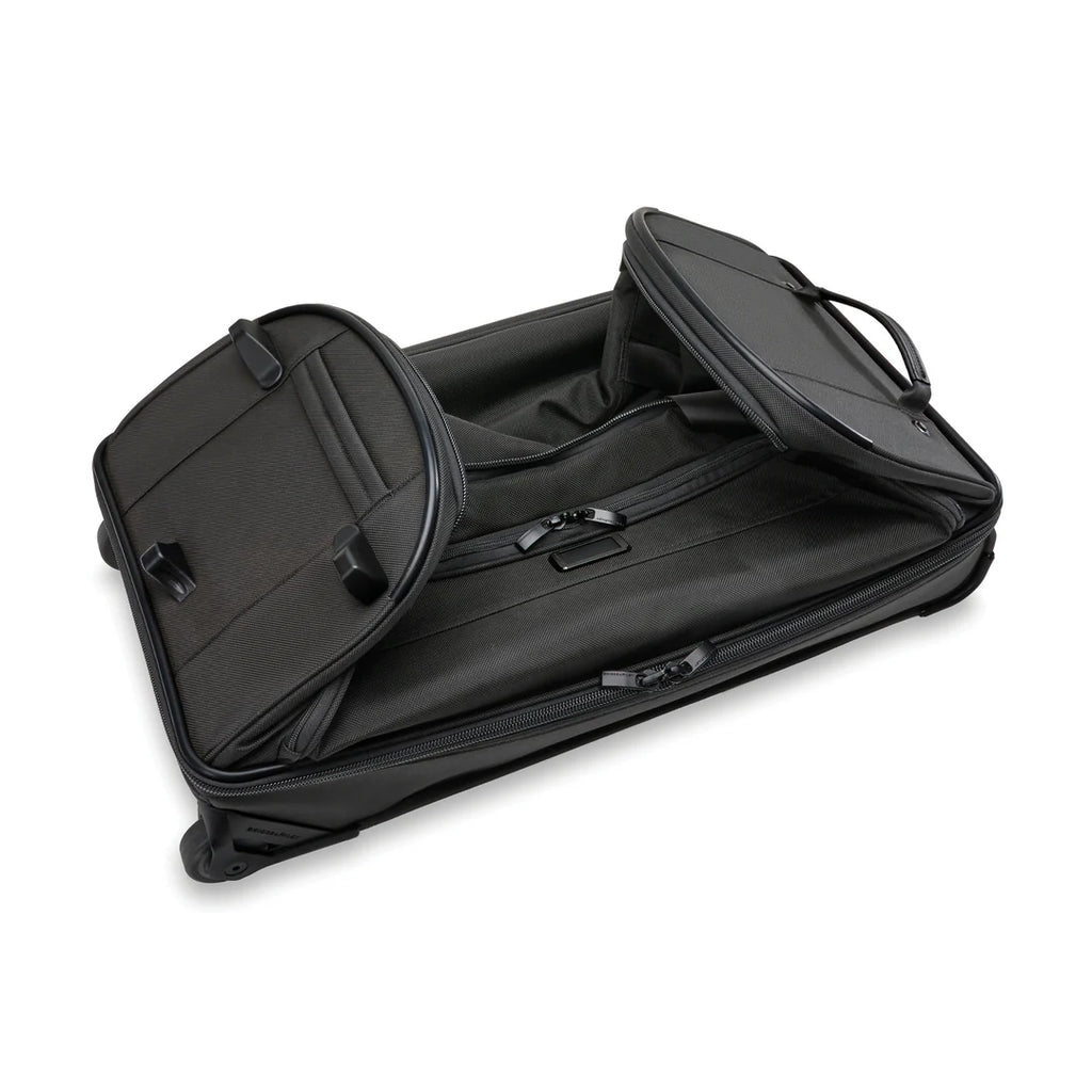 BRIGGS & RILEY Baseline Medium Two-Wheel Duffle