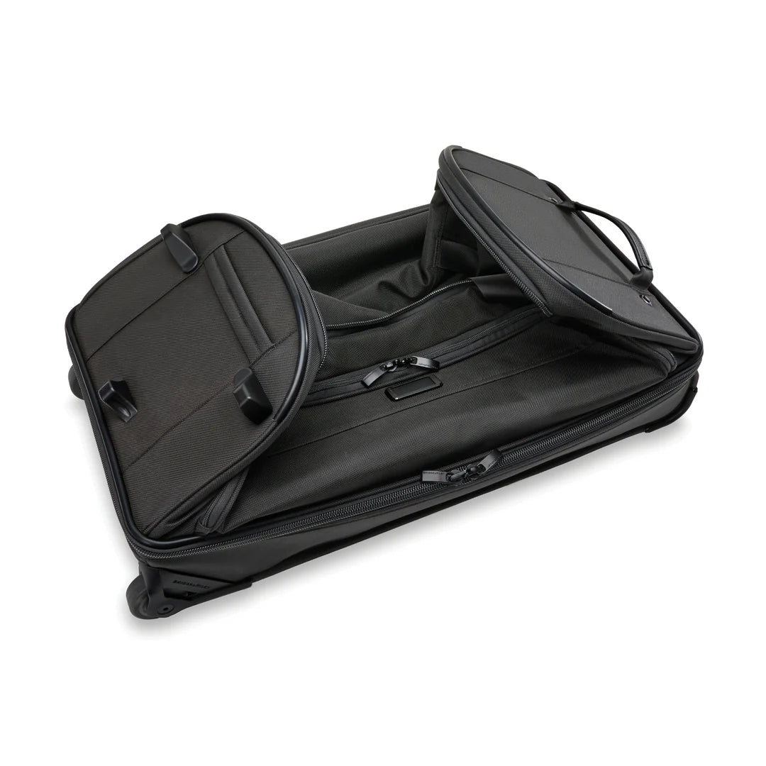 BRIGGS & RILEY Baseline Medium Two-Wheel Duffle