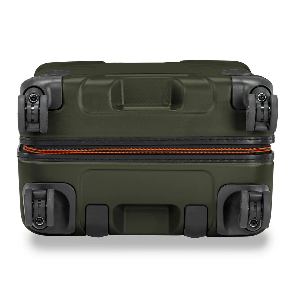 BRIGGS & RILEY Torq 21" Carry-On Spinner