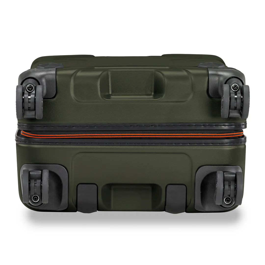 BRIGGS & RILEY Torq 21" Carry-On Spinner