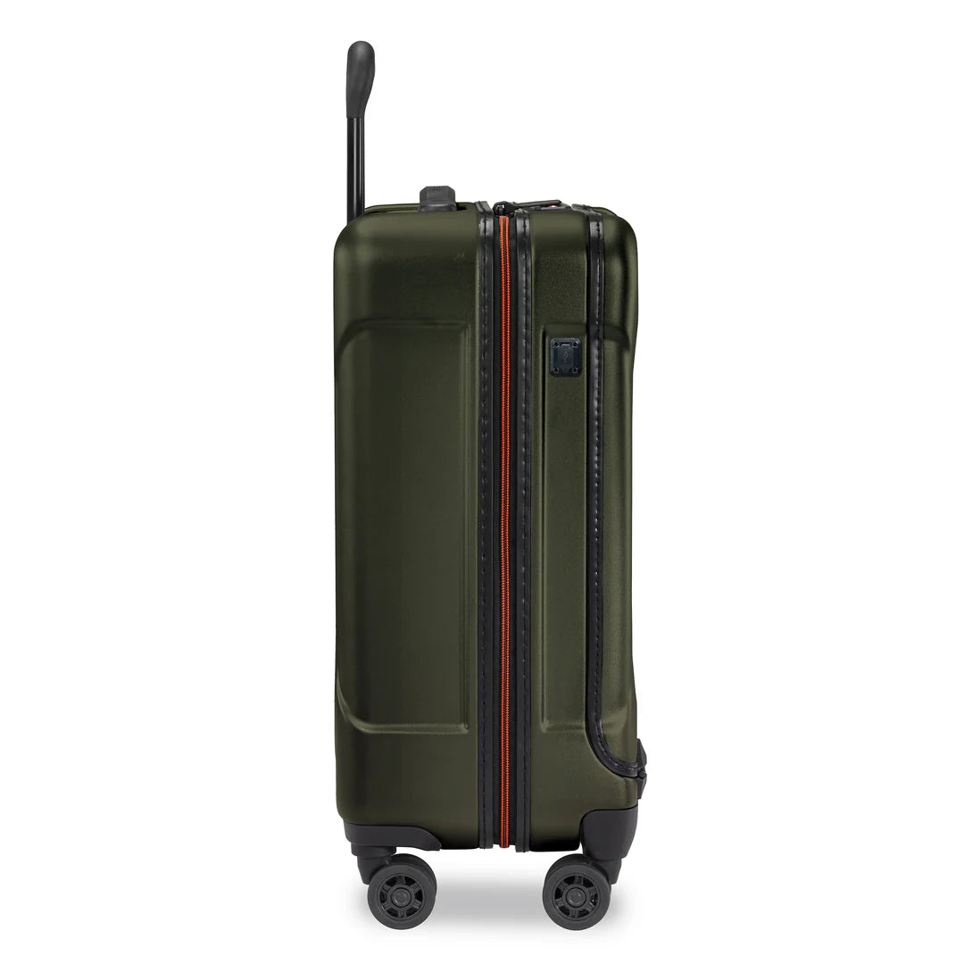 BRIGGS & RILEY Torq 21" Carry-On Spinner