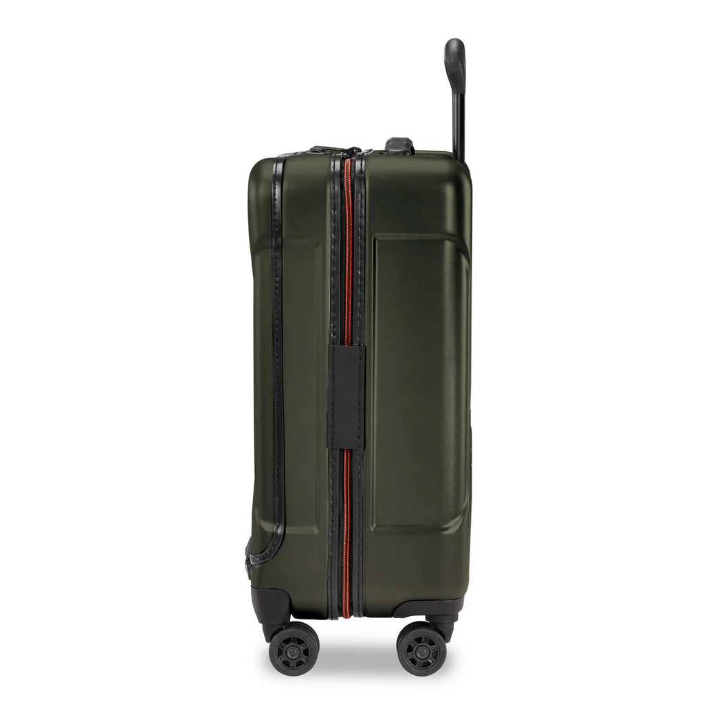BRIGGS & RILEY Torq 21" Carry-On Spinner
