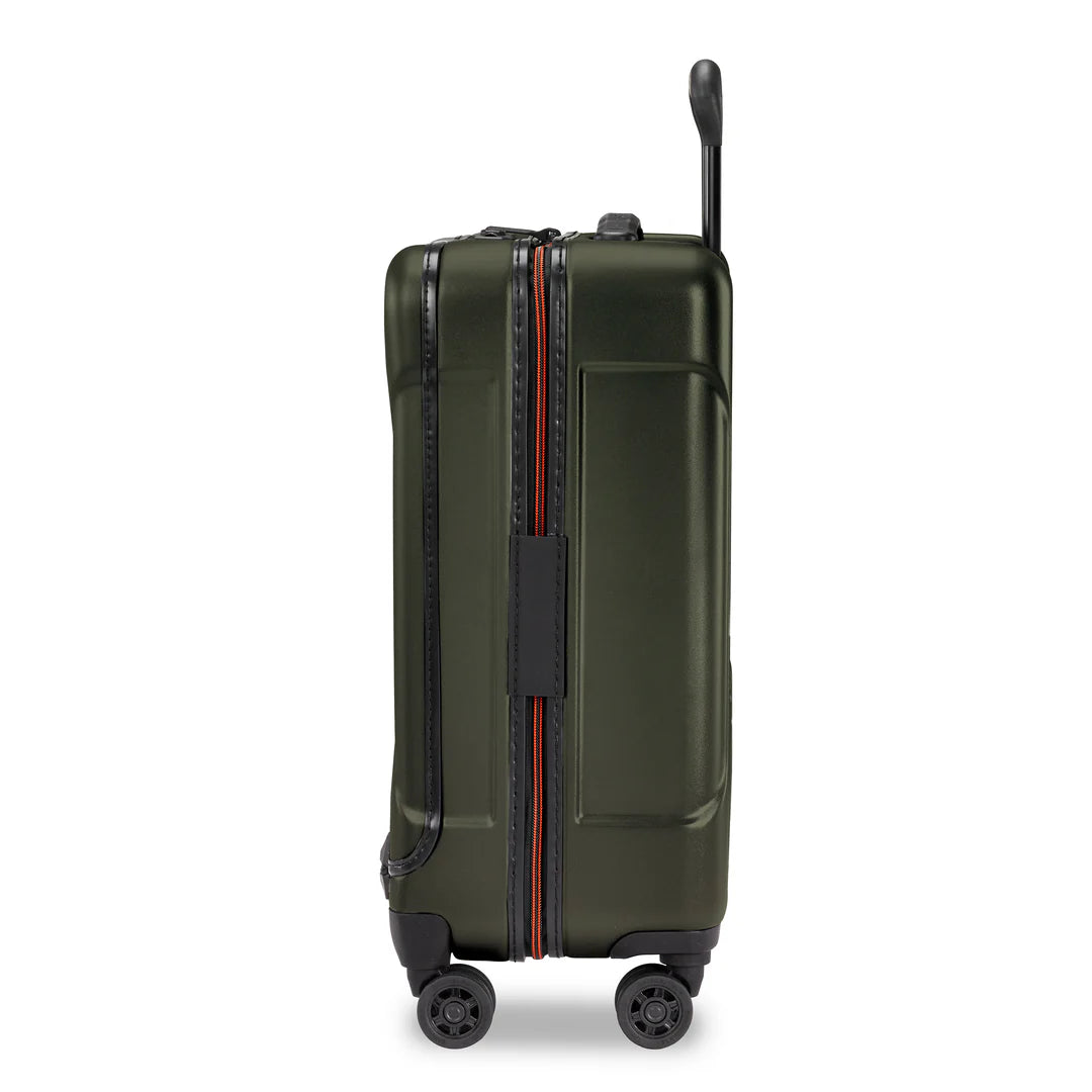 BRIGGS & RILEY Torq 21" Carry-On Spinner