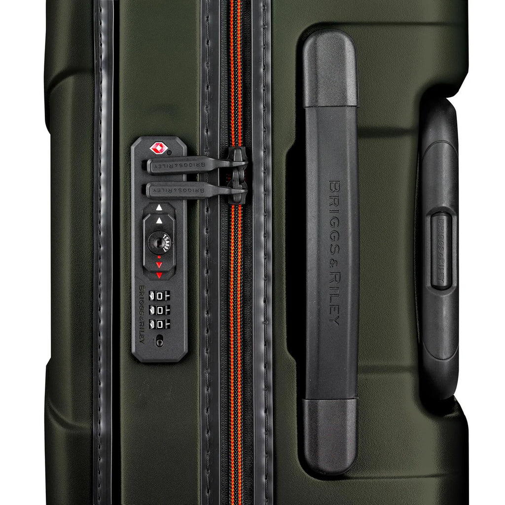 BRIGGS & RILEY Torq Domestic 22" Carry-On Spinner