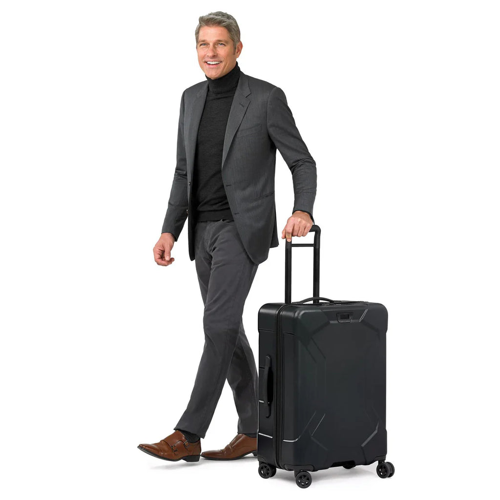 BRIGGS & RILEY Torq Medium Spinner