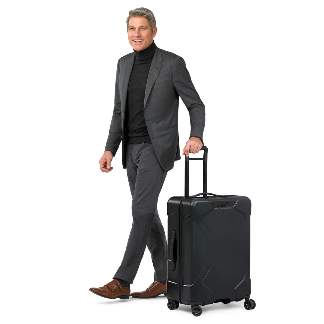 BRIGGS & RILEY Torq Medium Spinner