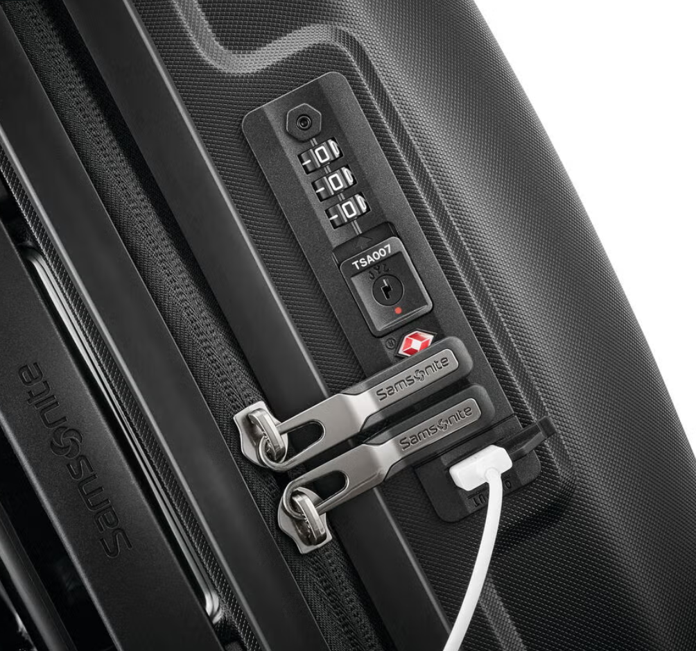 Samsonite Outline Pro Spinner Carry On