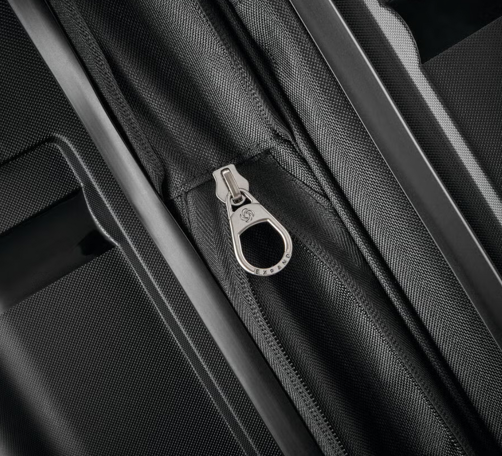 Samsonite Outline Pro Spinner Medium