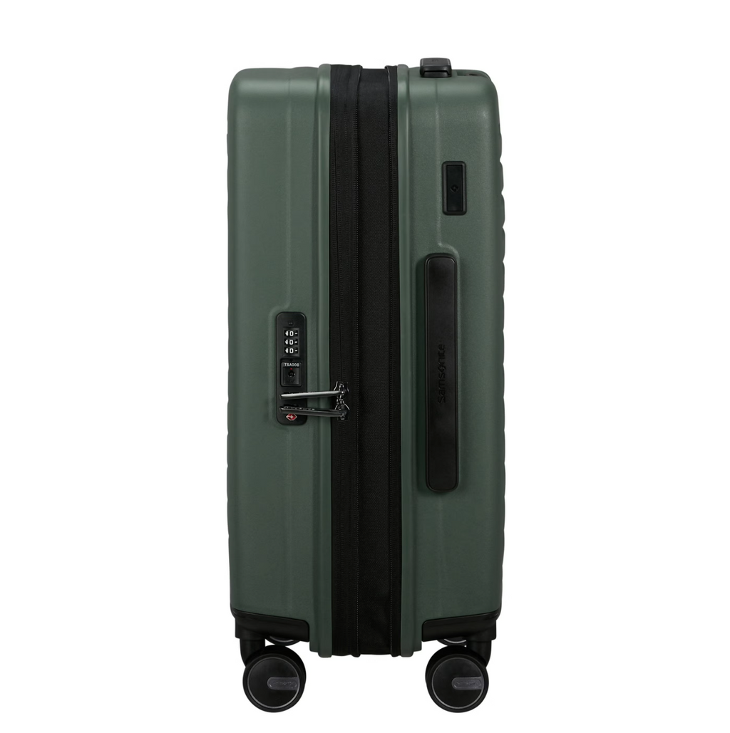 Samsonite RestackD Spinner Carry On