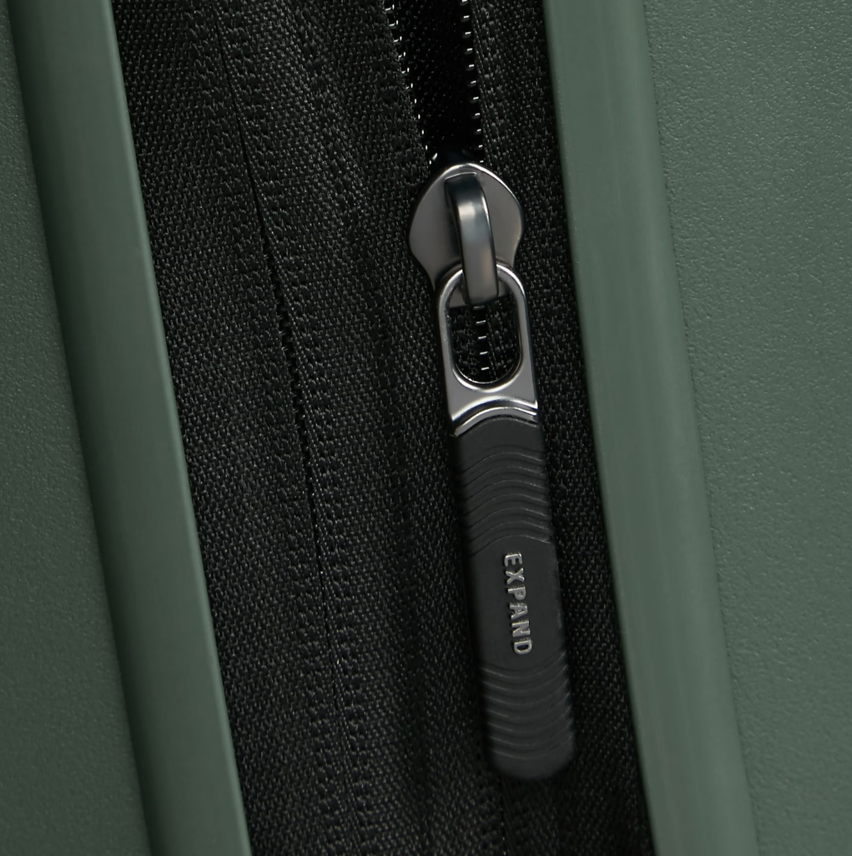 Samsonite RestackD Spinner Medium