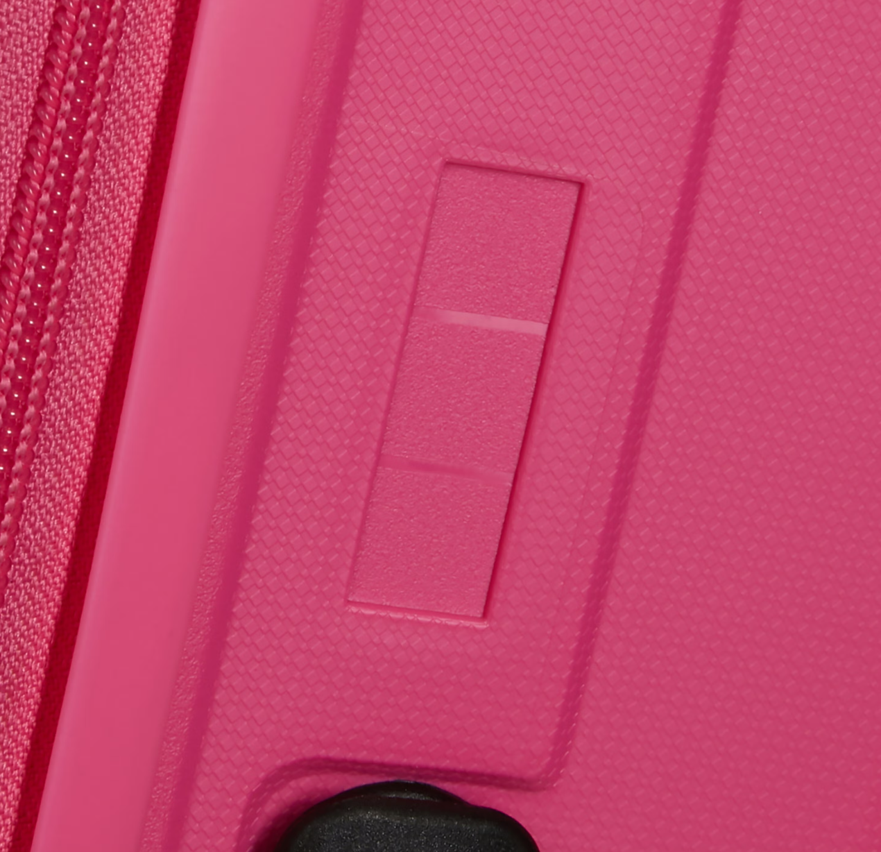 American Tourister Rejoy Spinner Carry-On
