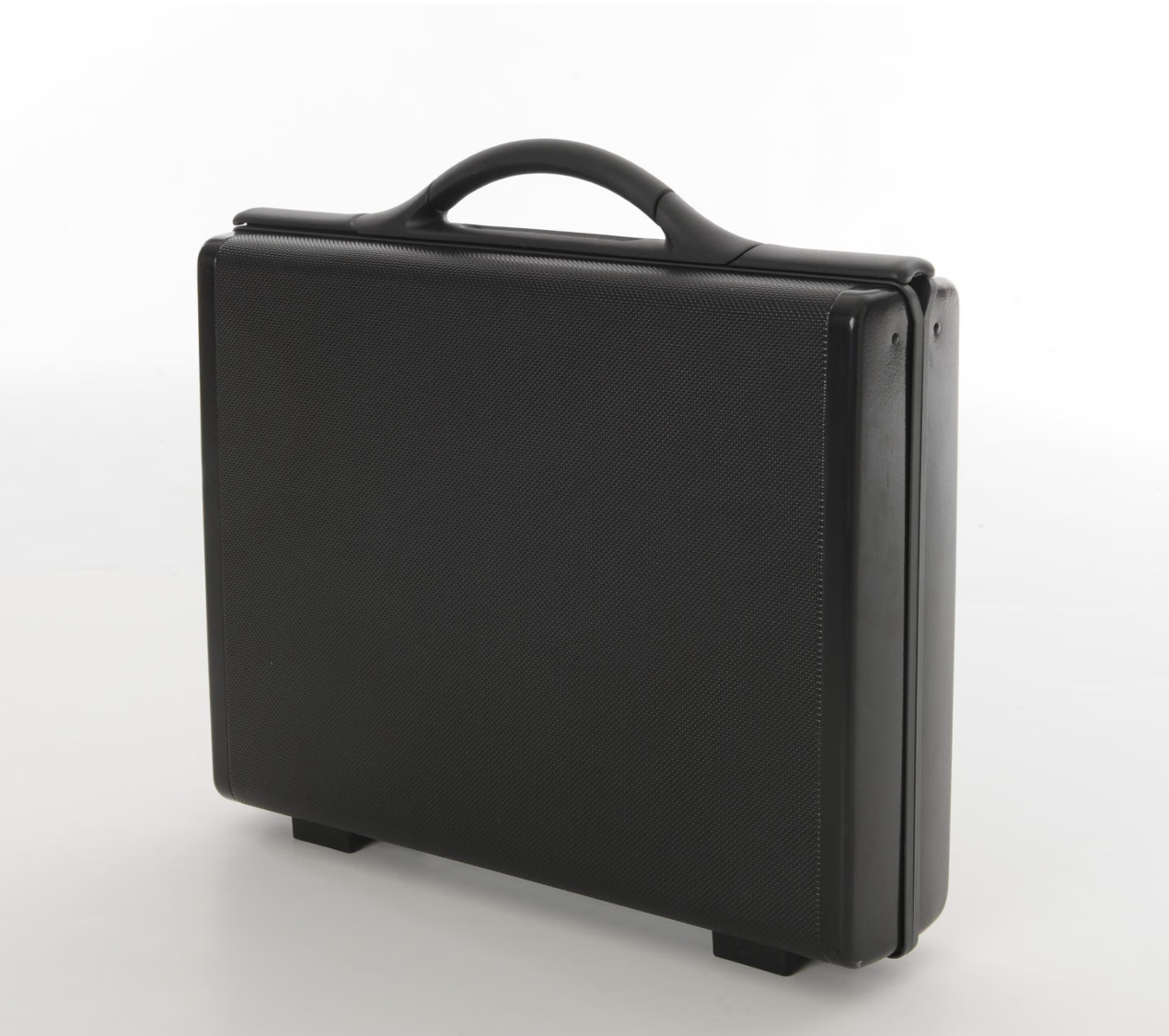 Samsonite Focus III 4" Attaché