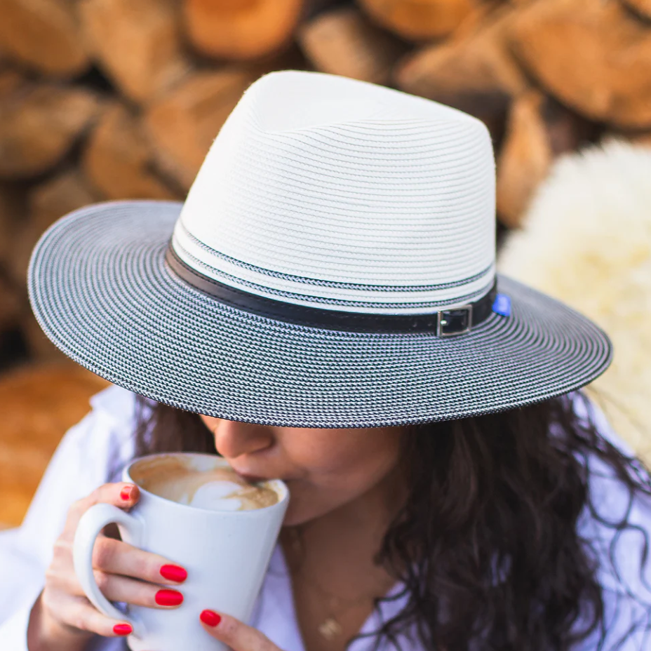 Wallaroo Kristy Fedora Ivory/Black