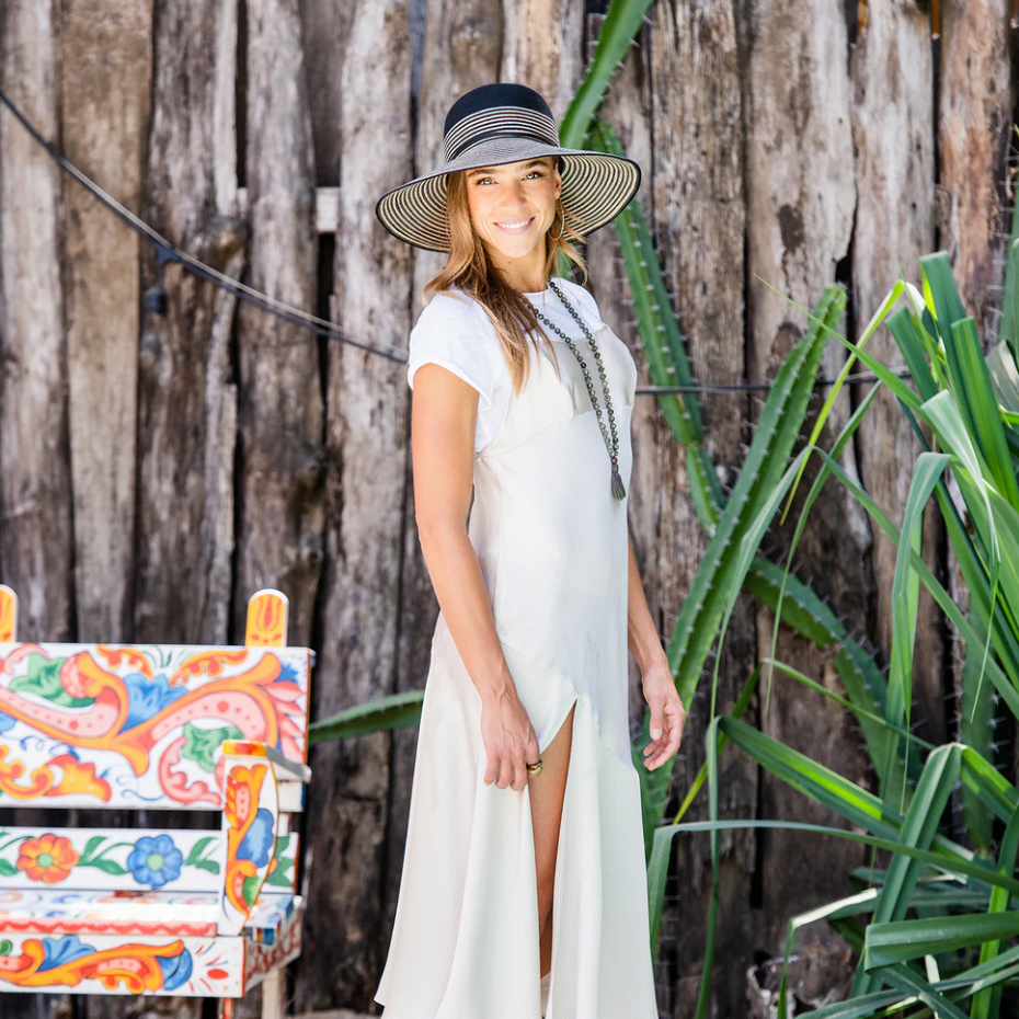 Wallaroo Petite Marseille Wide Brim Black/Natural