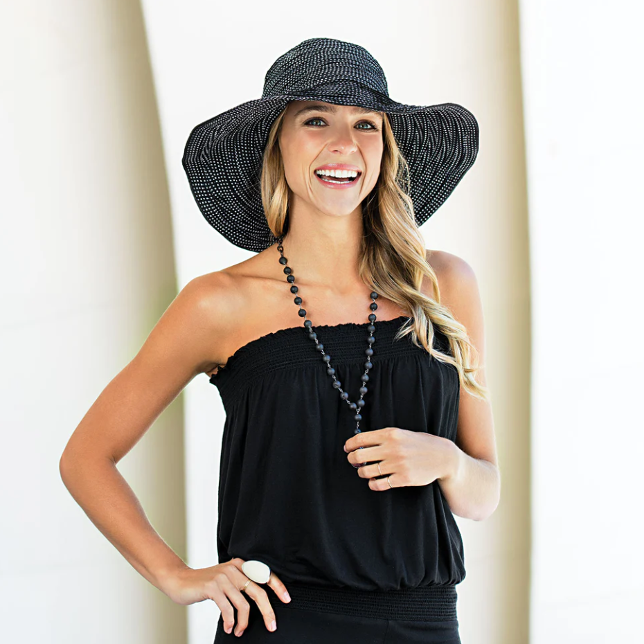 Wallaroo Scrunchie Wide Brim UPF Sun Hat Black/White